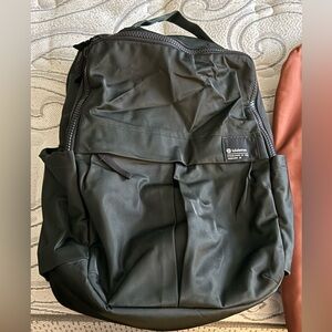 lululemon athletica Men's Backpack in Black